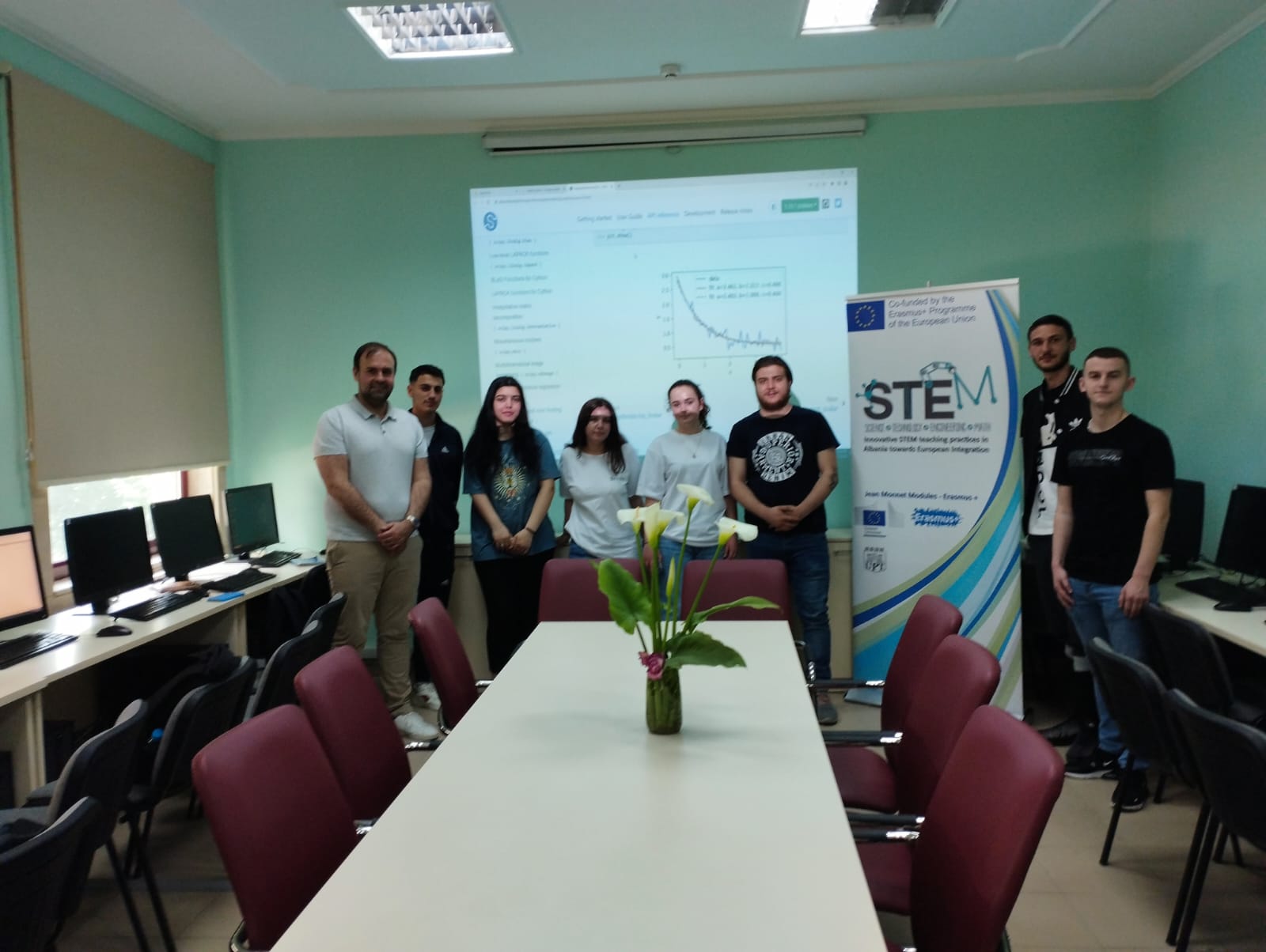 Gaining experience in automated Electronic Design Systems based on Microcontrollers